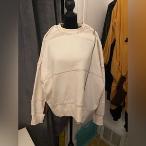 Andresson Bell White Sweater S/Used